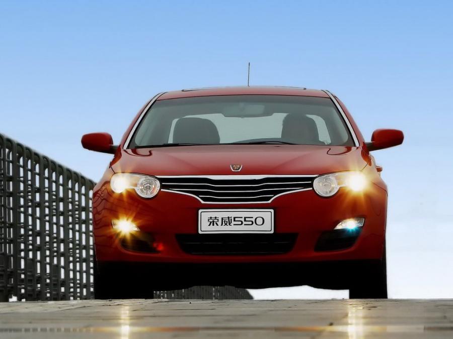  Roewe 550 (W261/IP21) 2008 года  (фото 5 из 19)